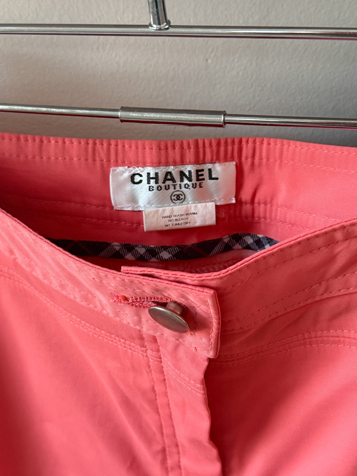 Chanel 2000s Coral Cropped Trousers